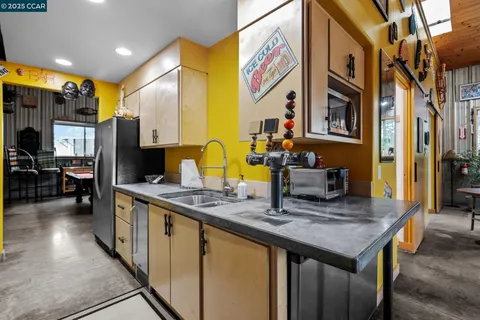 $2,900,000 | Tehama County, Cottonwood, CA 96022