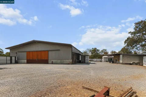 $2,900,000 | Tehama County, Cottonwood, CA 96022