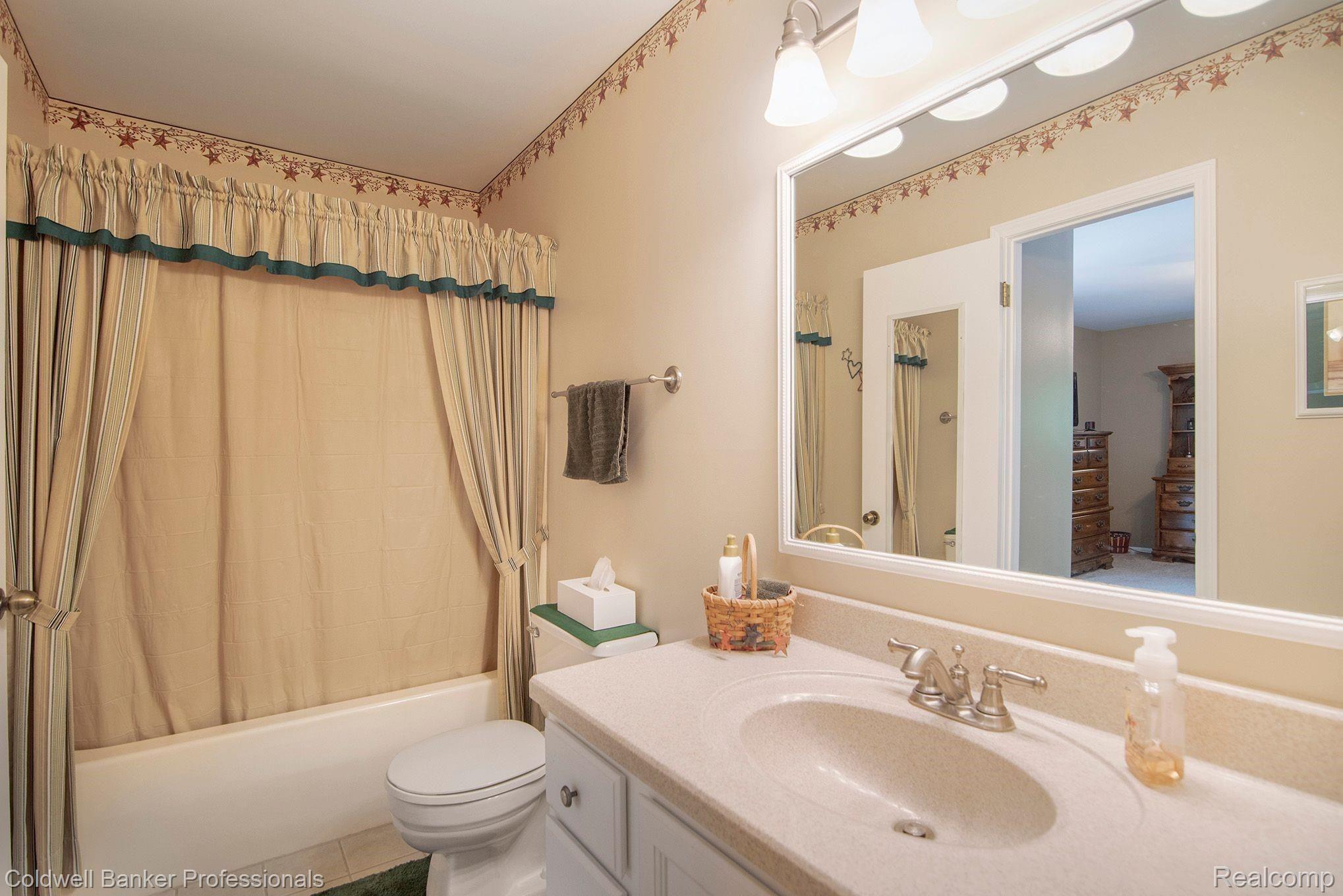 15464 Murray Road Byron, MI 48418 - Photo 23 of 43 16.jpeg