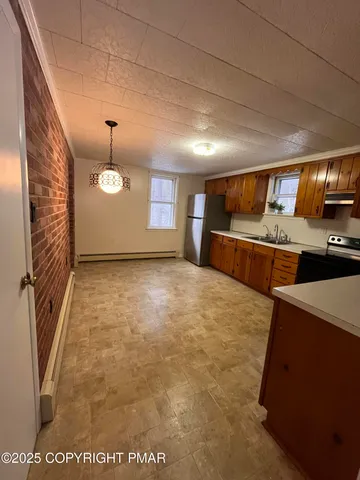 $1,900 | 120 Wooddale Road, East Stroudsburg, PA 18301