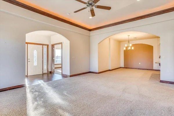 $275,000 | 1401 North Hamilton Drive, Derby, KS 67037