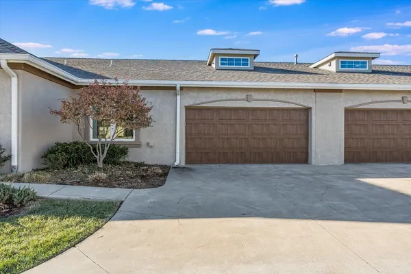 $275,000 | 1401 North Hamilton Drive, Derby, KS 67037