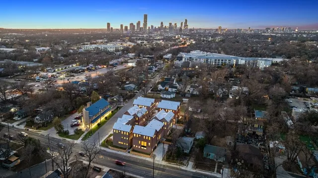 $899,000 | 3530 Gonzales Street, Unit B, Austin, TX 78702