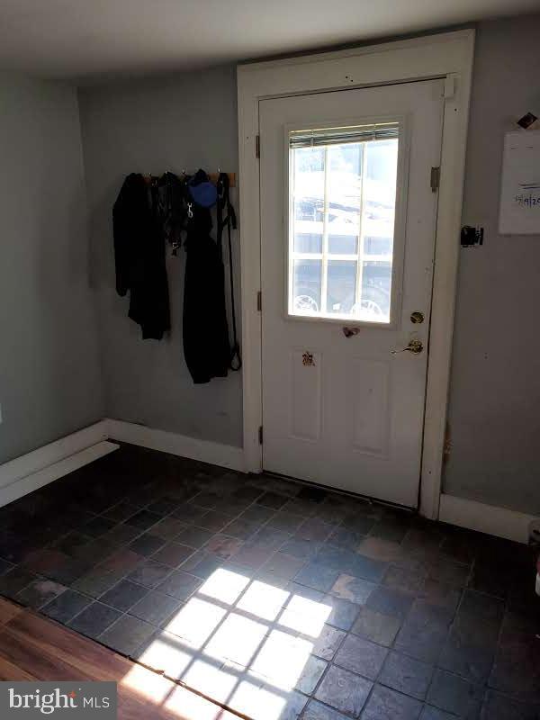 523 West County Line Road Hatboro, PA 19040 - Photo 12 of 31 Front door into the main house