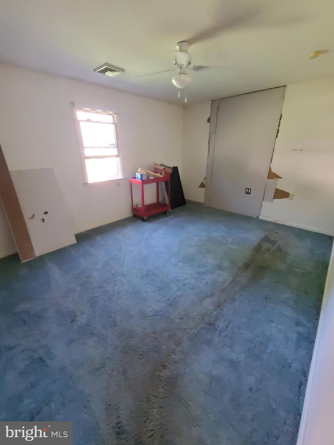 523 West County Line Road Hatboro, PA 19040 - Photo 20 of 31 Bedroom in main house
