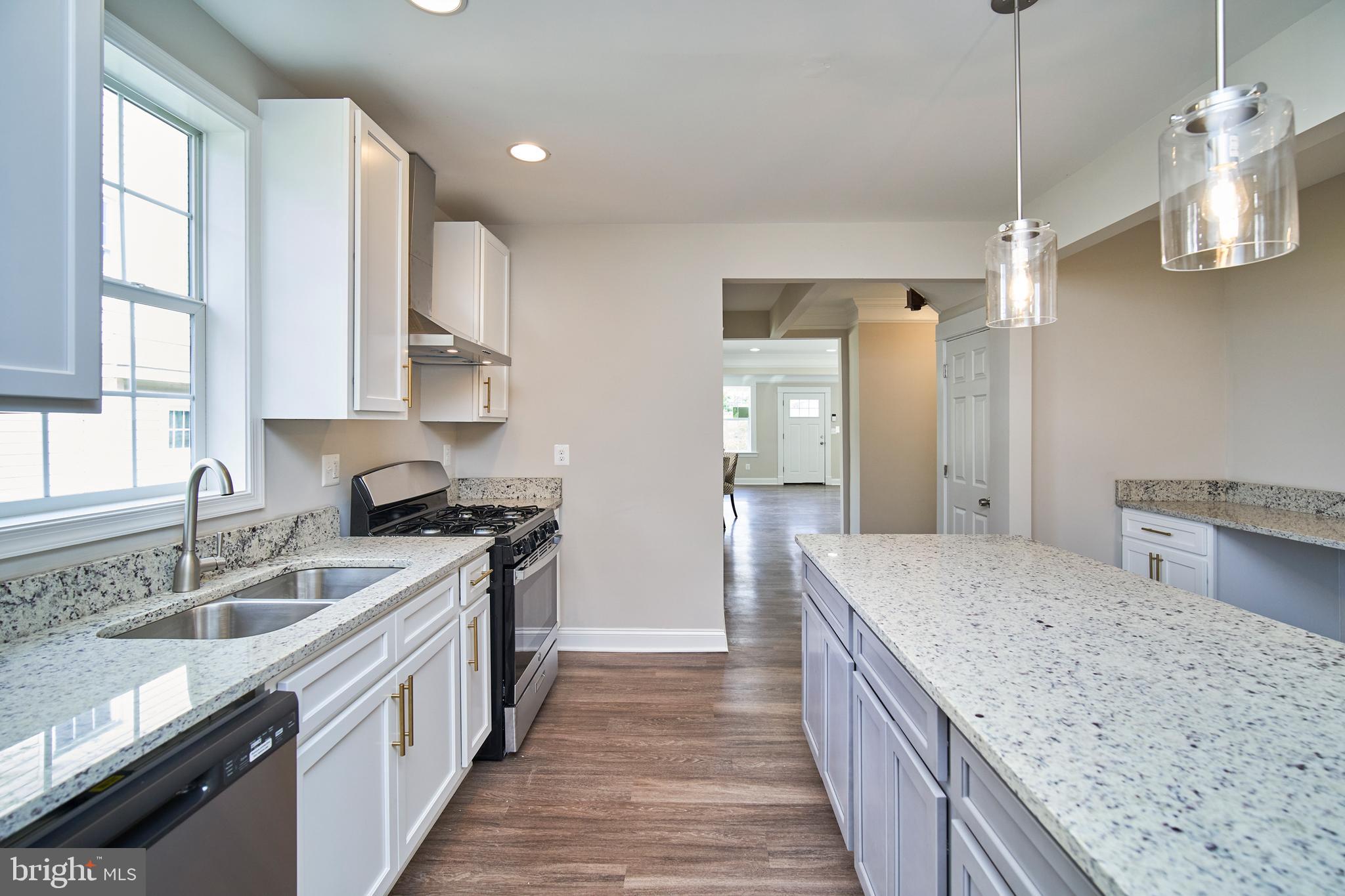 4006 Alto Road Baltimore, MD 21216 - Photo 11 of 31