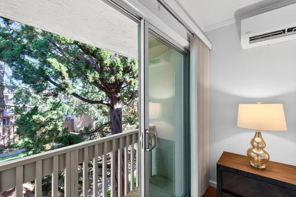 $958,000 | 125 Connemara Way, Unit 130, Sunnyvale, CA 94087