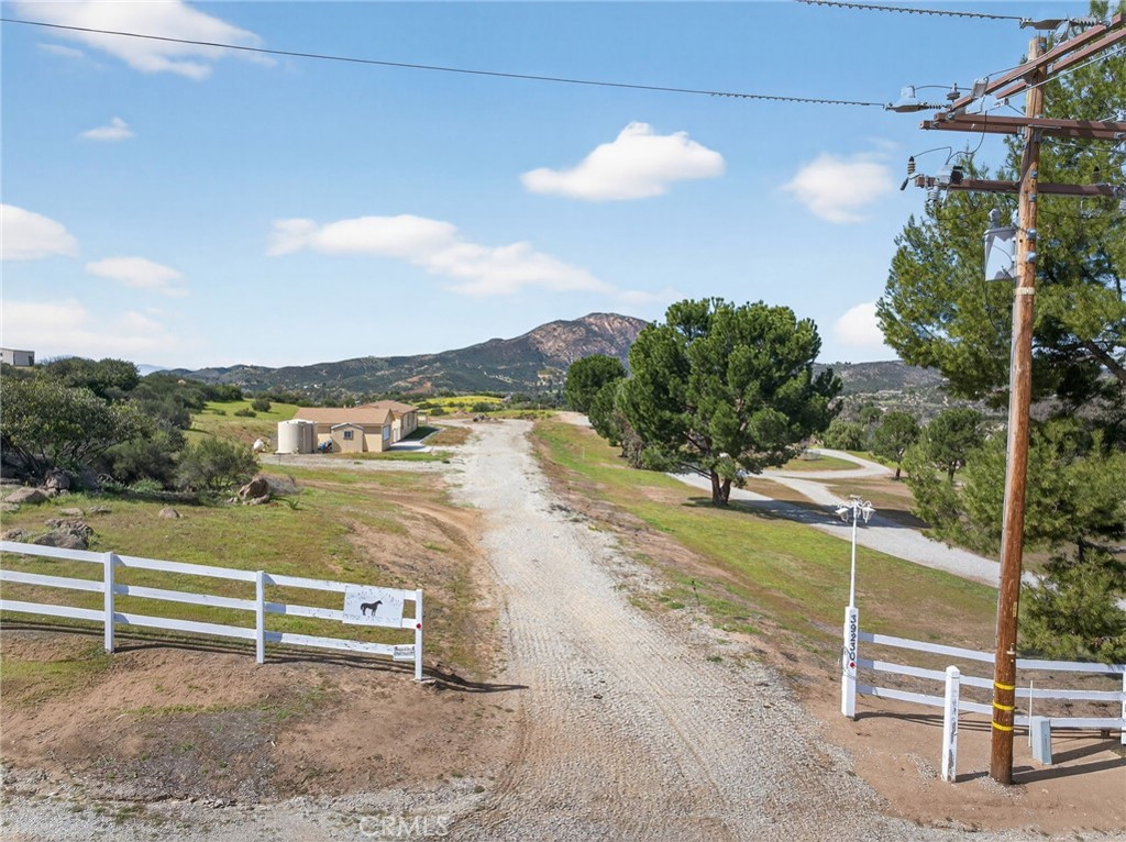 39230 Grassy Road Temecula, CA 92592 - Photo 31 of 33 a view of a terrace