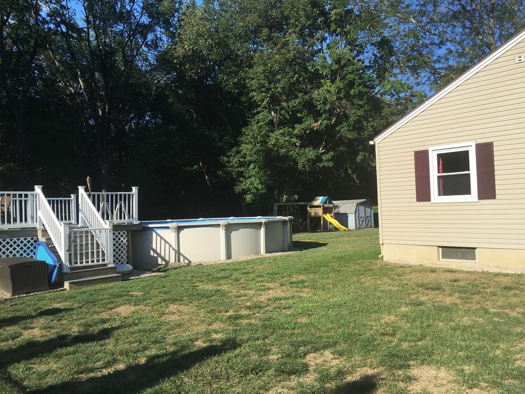 123 Meadowbrook Road Agawam, MA 01001 - Photo 23 of 26 Gallery Image 23