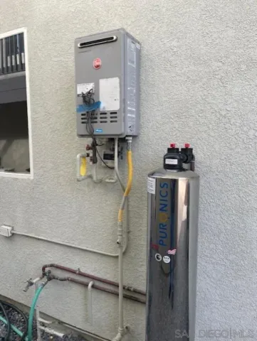 $1,349,000 | 1718-1720 Westinghouse Street, San Diego, CA 92111