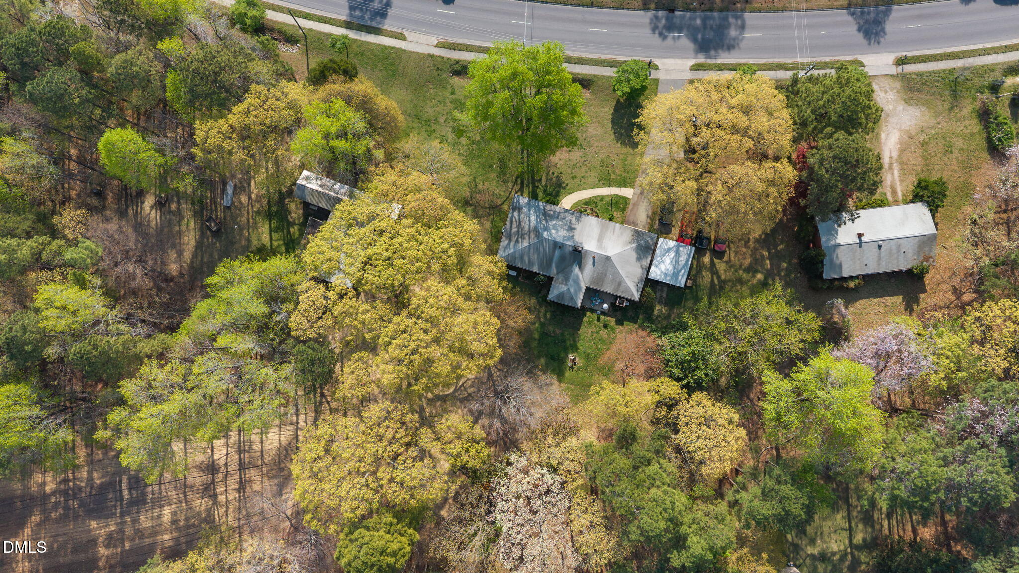 11321 Falls Of Neuse Road Raleigh, NC 27614 - Photo 11 of 47 13-web-or-mls-DJI_20260327095940_0992_D