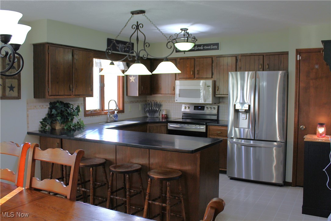5620 Fenn Road Medina, OH 44256 - Photo 9 of 49 Gallery Image 9