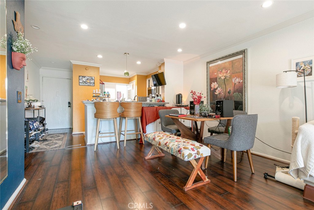 2940 North Verdugo Road, Unit 305 Glendale, CA 91208 - Photo 11 of 30