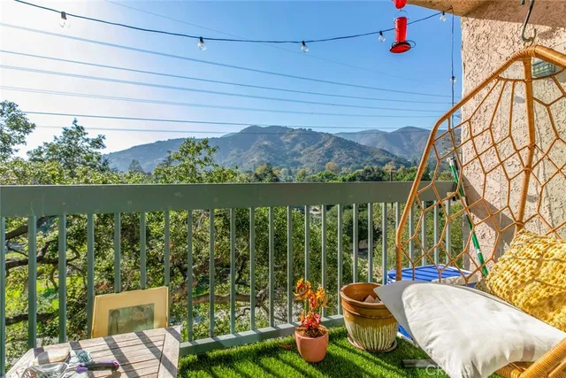 $675,000 | 2940 North Verdugo Road, Unit 305, Glendale, CA 91208