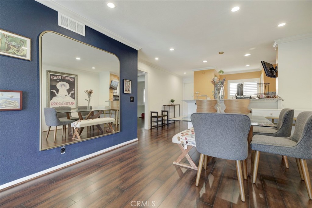 2940 North Verdugo Road, Unit 305 Glendale, CA 91208 - Photo 7 of 26 a living room with furniture and a wooden floor