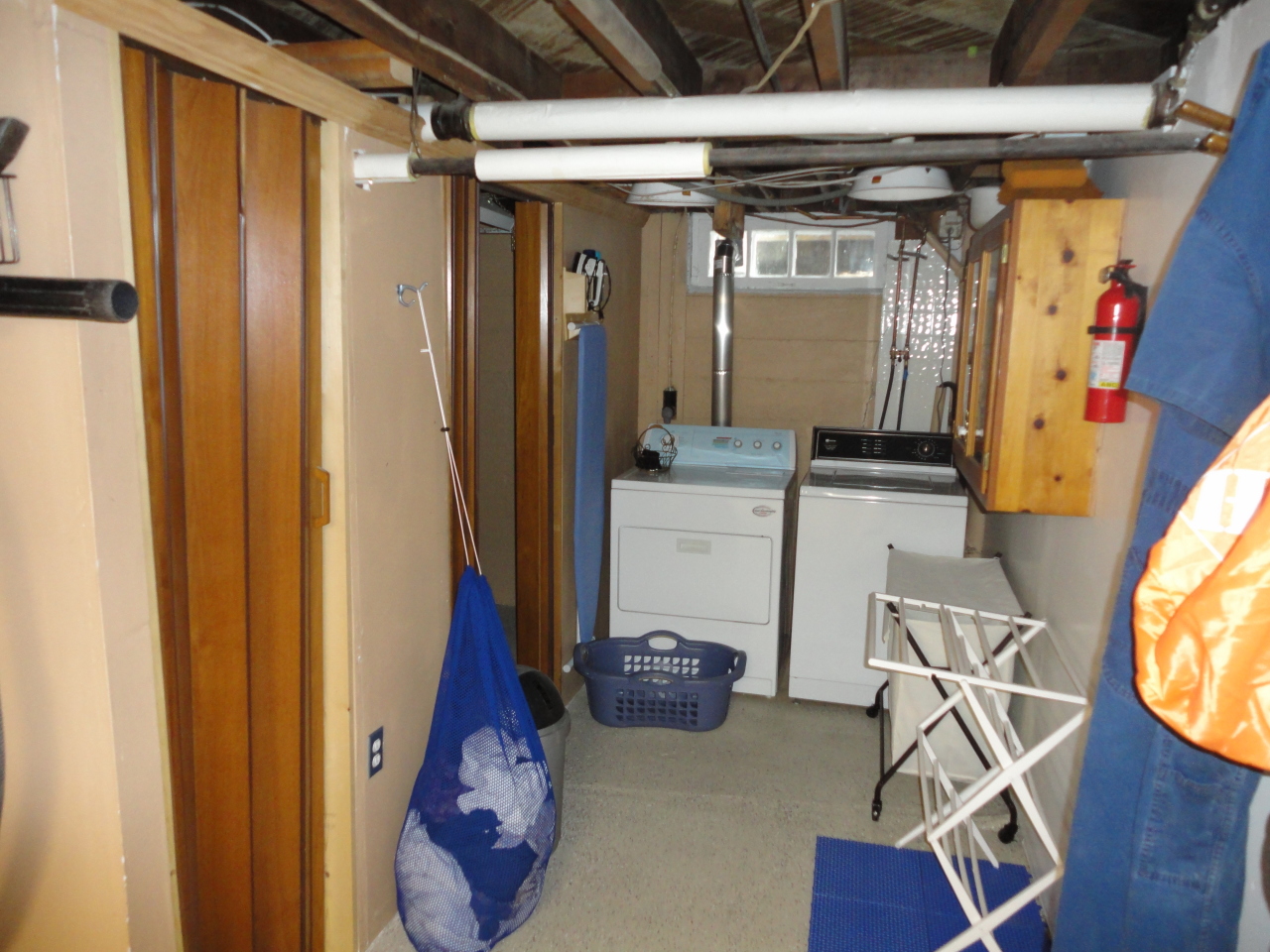 26 South Mountain Road Pittsfield, MA 01201 - Photo 10 of 15 Laundry