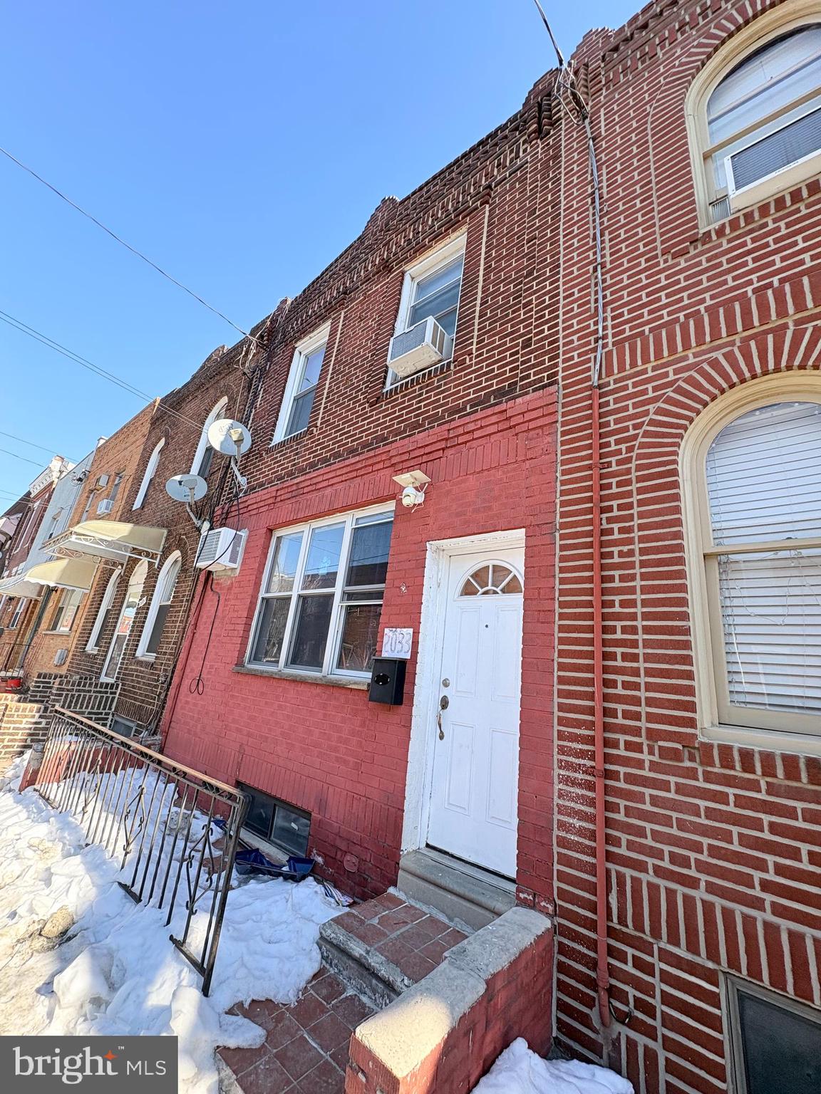 2033 South 9th Street Philadelphia, PA 19148 - Photo 15 of 15 a front view of a building