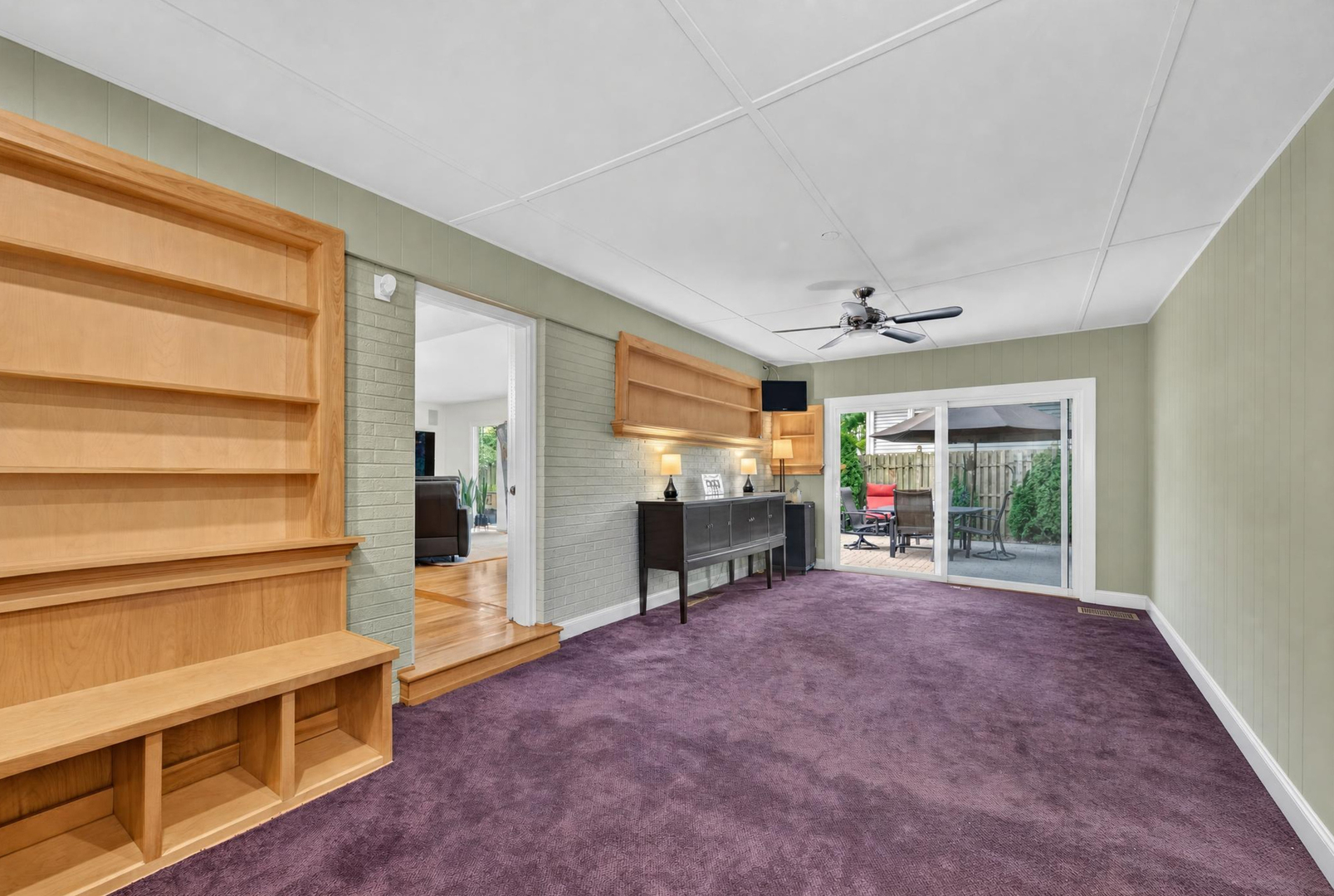 220 East Hillside Road Naperville, IL 60540 - Photo 19 of 57 Gallery Image 19