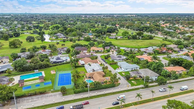$750,000 | 6206 White Oak Lane, Tamarac, FL 33319