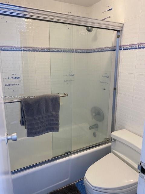 100 Lincoln Road, Unit 616 Miami Beach, FL 33139 - Photo 18 of 31 a bathroom with a toilet and a shower