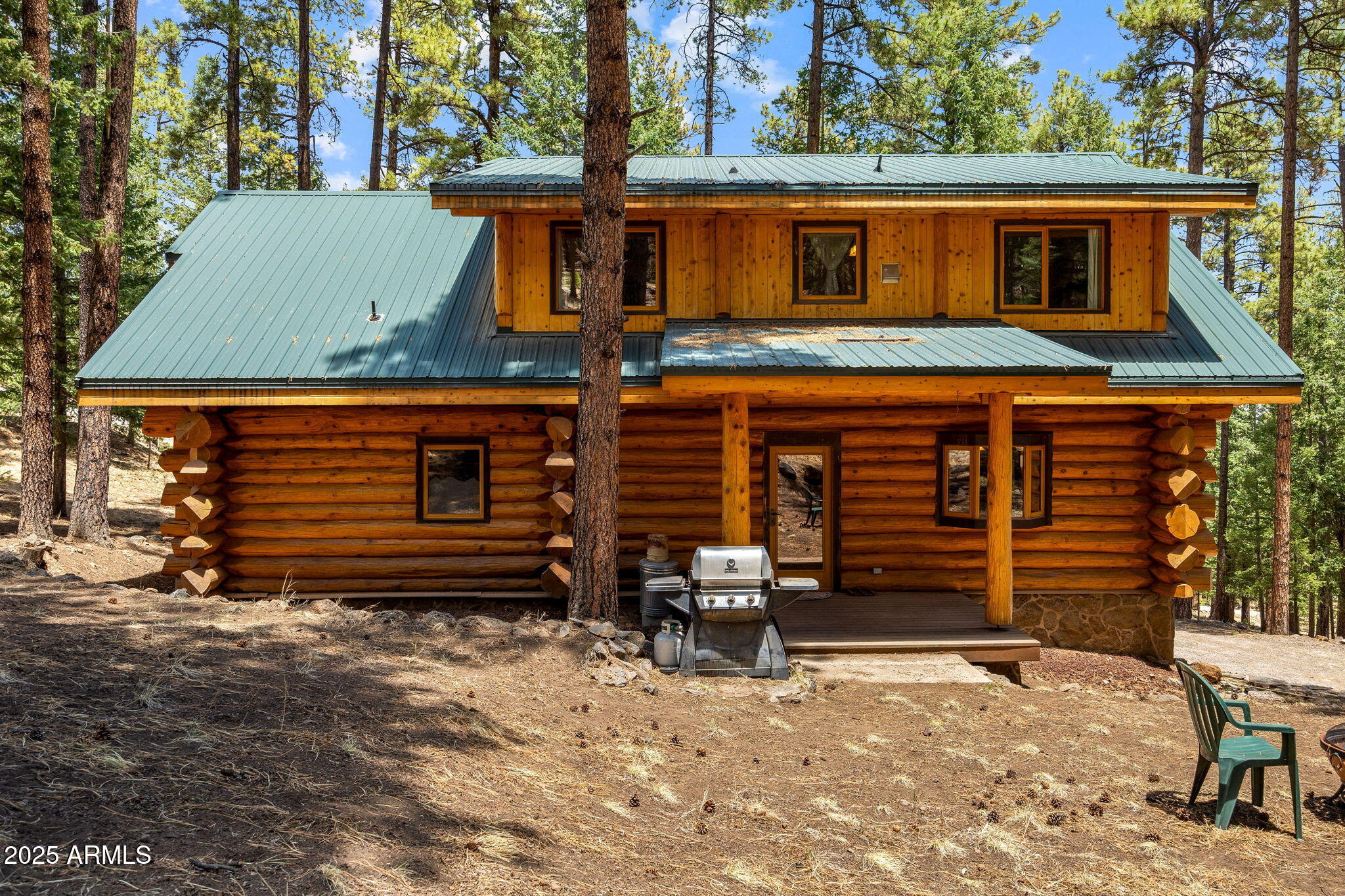30 N1068 Greer, AZ 85927 - Photo 39 of 50 a front view of a house with garden