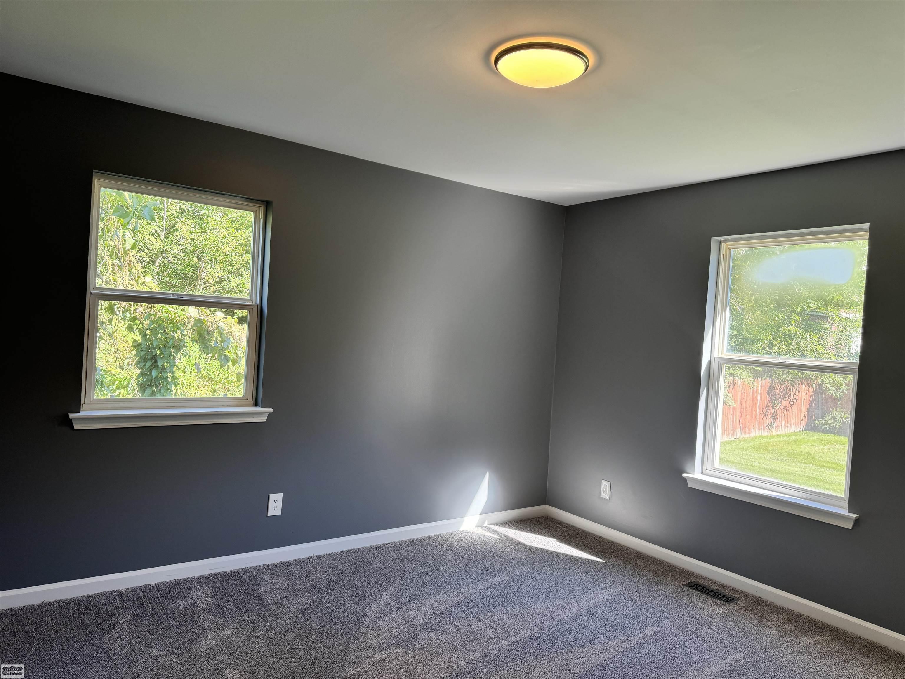 14320 30 Mile Road Washington, MI 48095 - Photo 14 of 27 50154099-77620b8a-e899-47ce-8c49-b34cdceb3a76.JPG