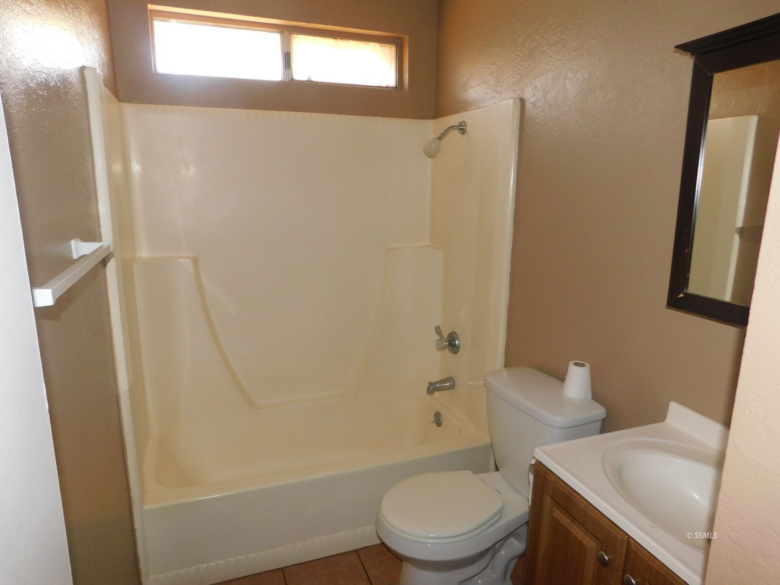 640 Commercial Avenue Ridgecrest, CA 93555 - Photo 8 of 9