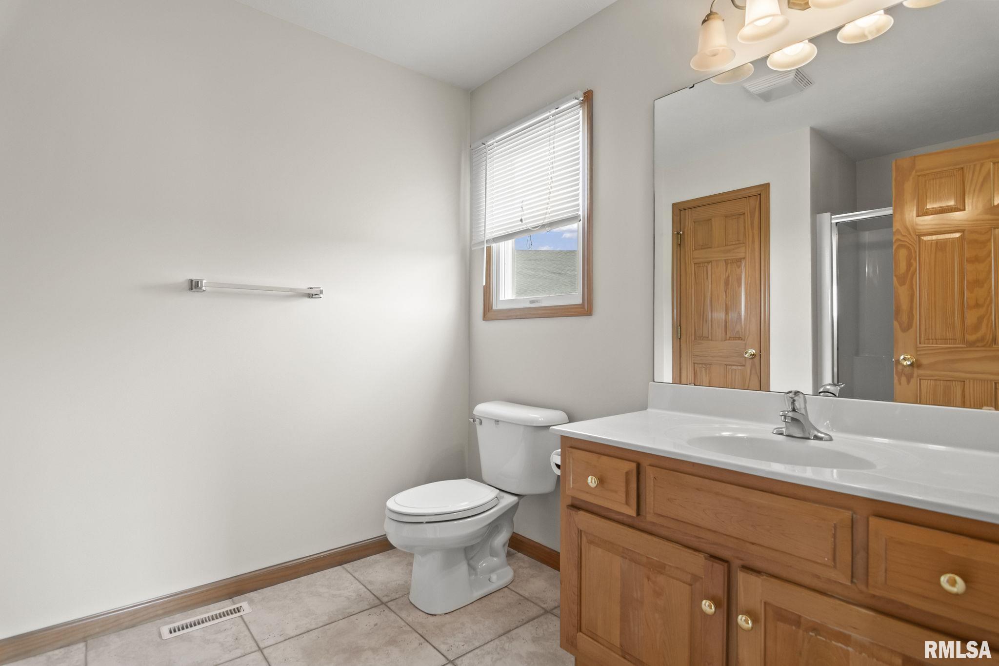 3904 Lear Drive Springfield, IL 62711 - Photo 15 of 25