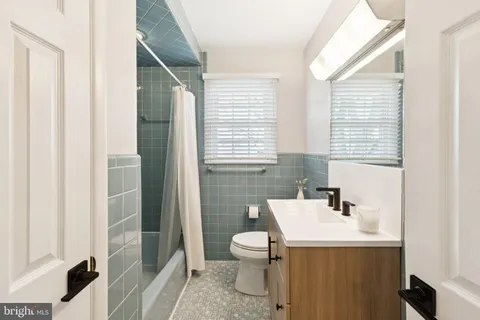 $375,000 | 5160 Garfield Avenue, Pennsauken, NJ 08109