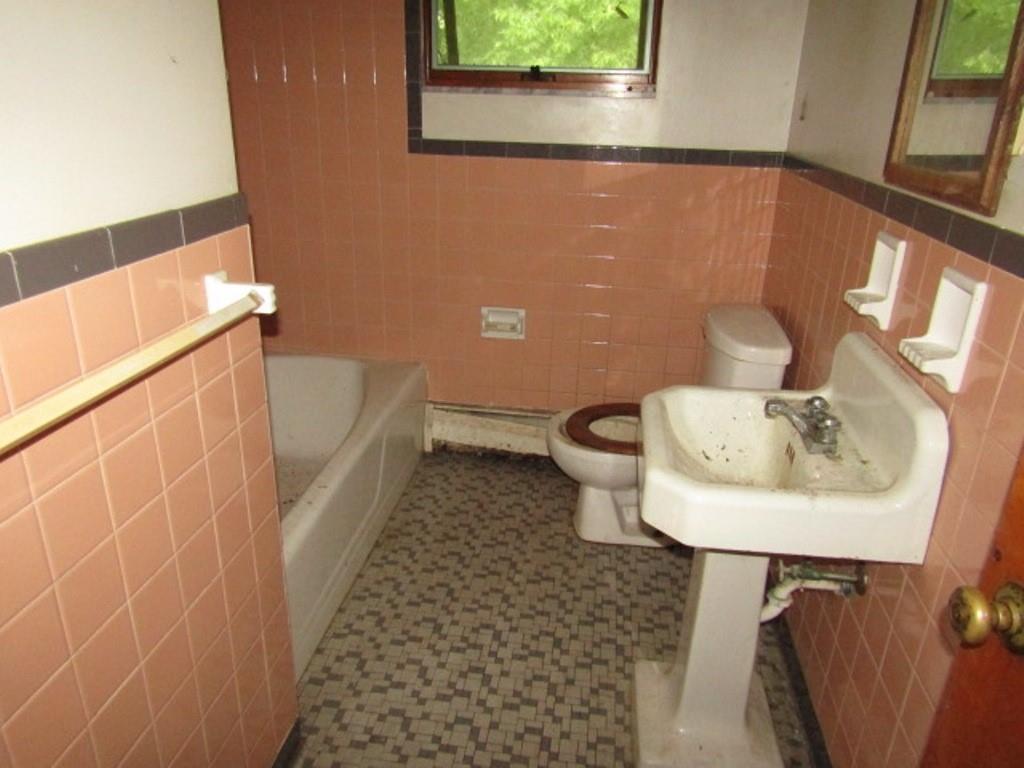 4107 Miracle Ridge Road Monongahela, PA 15063 - Photo 19 of 34 Gallery Image 19