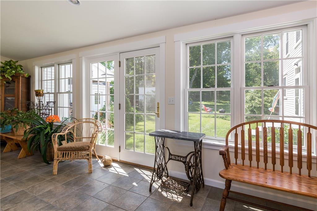 765 Middle Road Woolwich, ME 04579 - Photo 5 of 35 Breezeway Entry