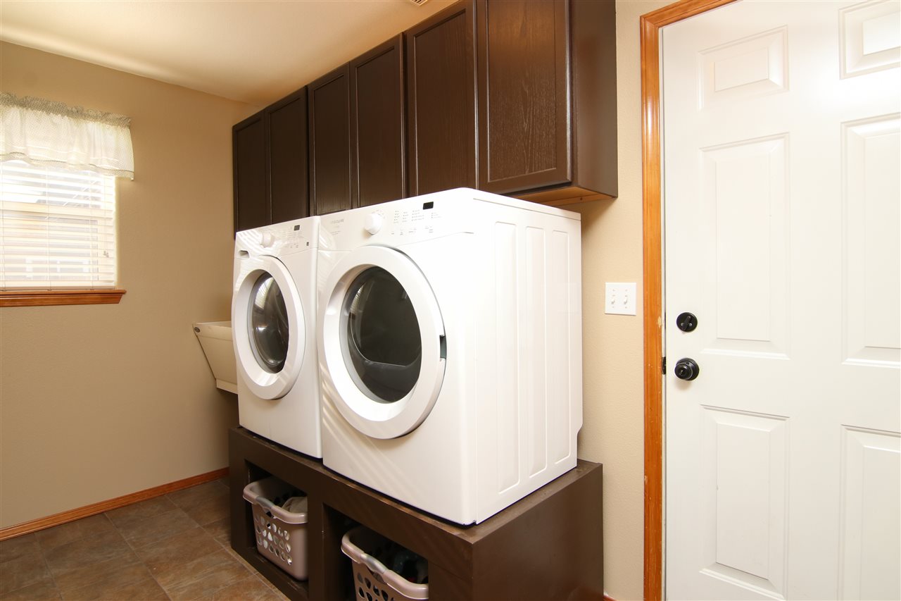 2607 West Cascade Way Spokane, WA 99208 - Photo 14 of 20 Gallery Image 14