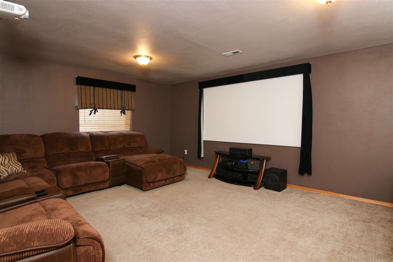 2607 West Cascade Way Spokane, WA 99208 - Photo 15 of 20 Gallery Image 15