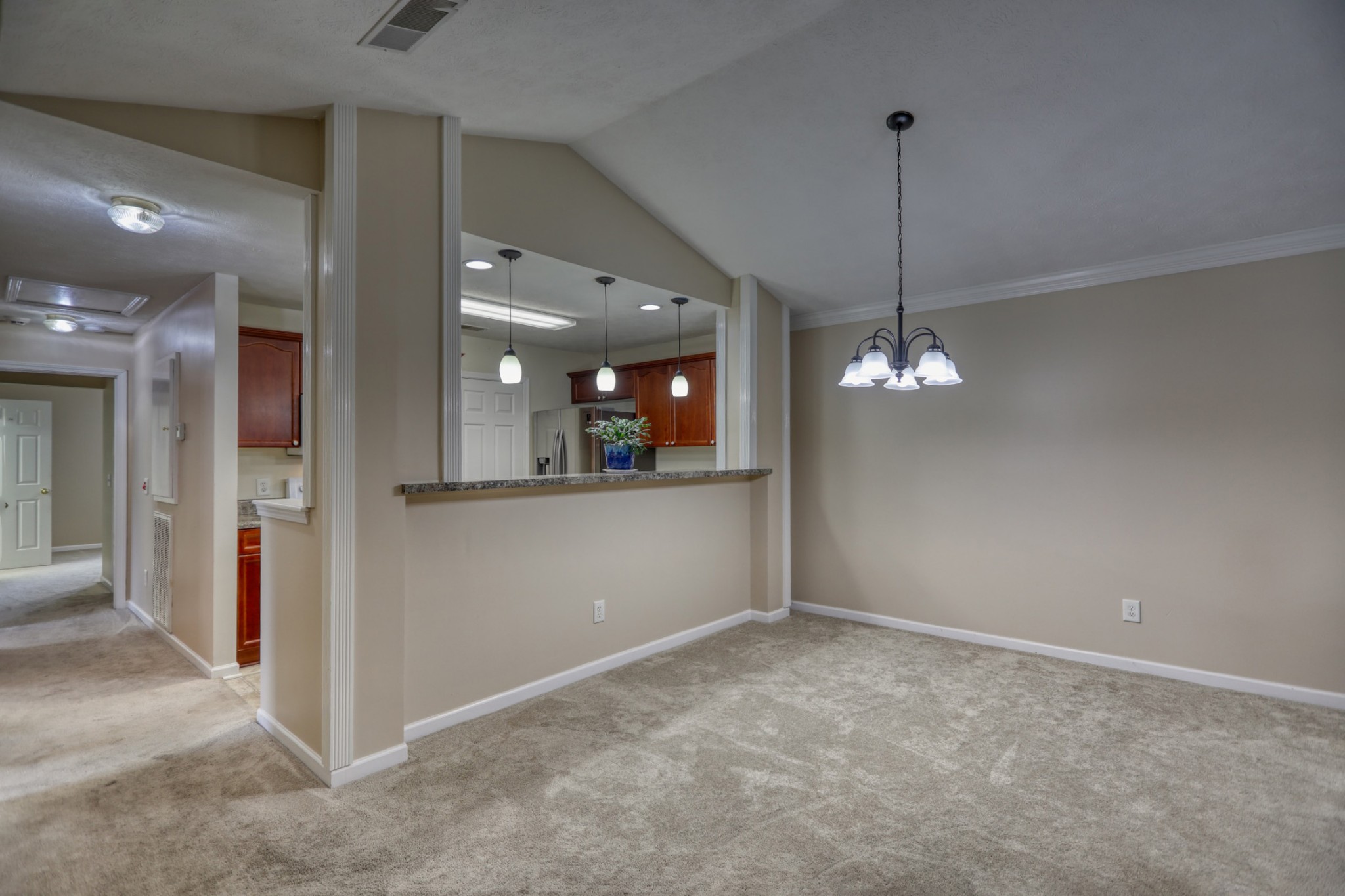 816 Lock 4 Road, Unit 201 Gallatin, TN 37066 - Photo 5 of 10 Gallery Image 5