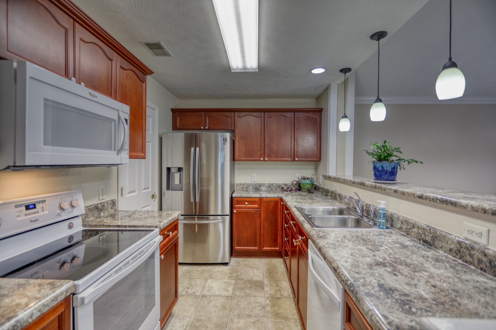 816 Lock 4 Road, Unit 201 Gallatin, TN 37066 - Photo 6 of 10 Gallery Image 6