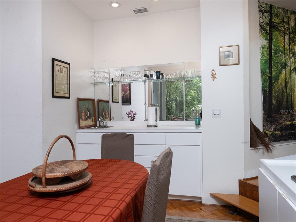 222 Southwest 27th Street Gainesville, FL 32607 - Photo 9 of 51 Gallery Image 9