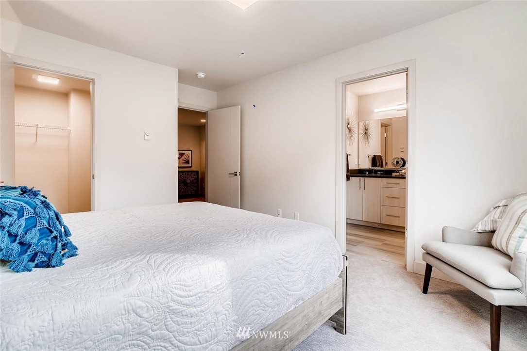 17905 35th Avenue Southeast, Unit B3 Bothell, WA 98012 - Photo 15 of 23 Gallery Image 15