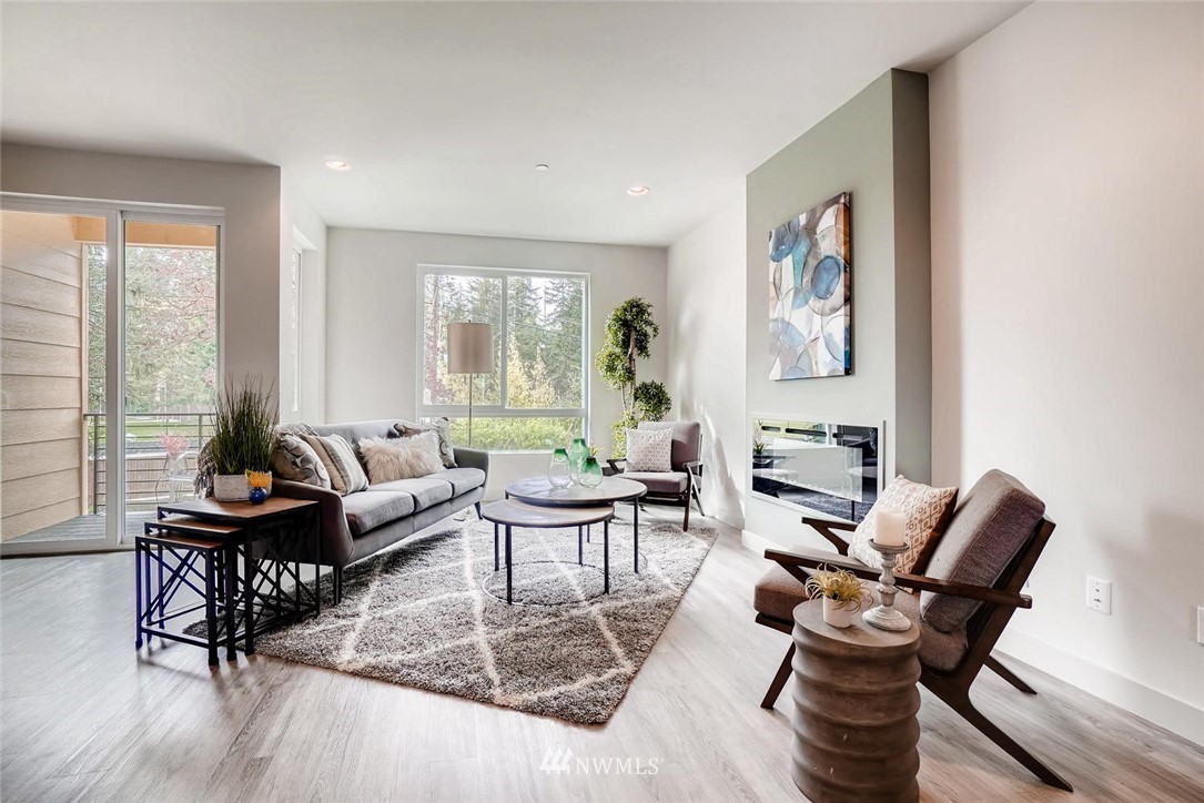 17905 35th Avenue Southeast, Unit B3 Bothell, WA 98012 - Photo 3 of 23 Gallery Image 3