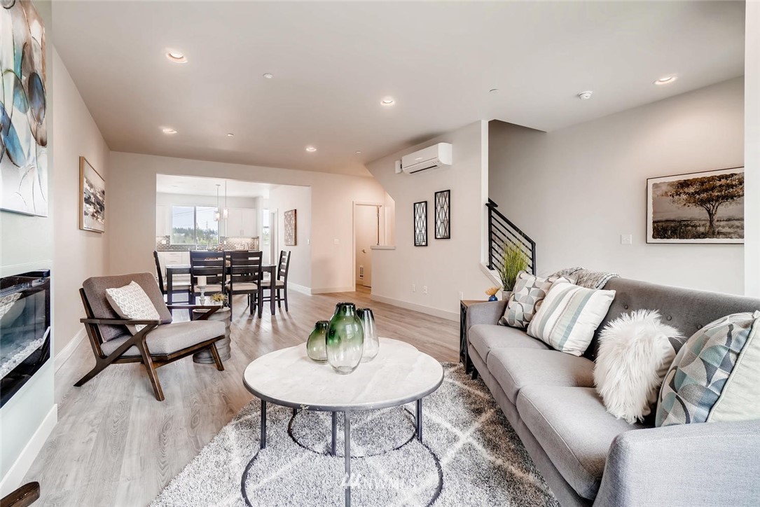 17905 35th Avenue Southeast, Unit B3 Bothell, WA 98012 - Photo 5 of 23 Gallery Image 5