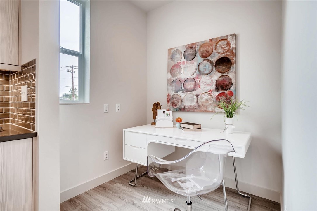 17905 35th Avenue Southeast, Unit B3 Bothell, WA 98012 - Photo 10 of 23 Gallery Image 10