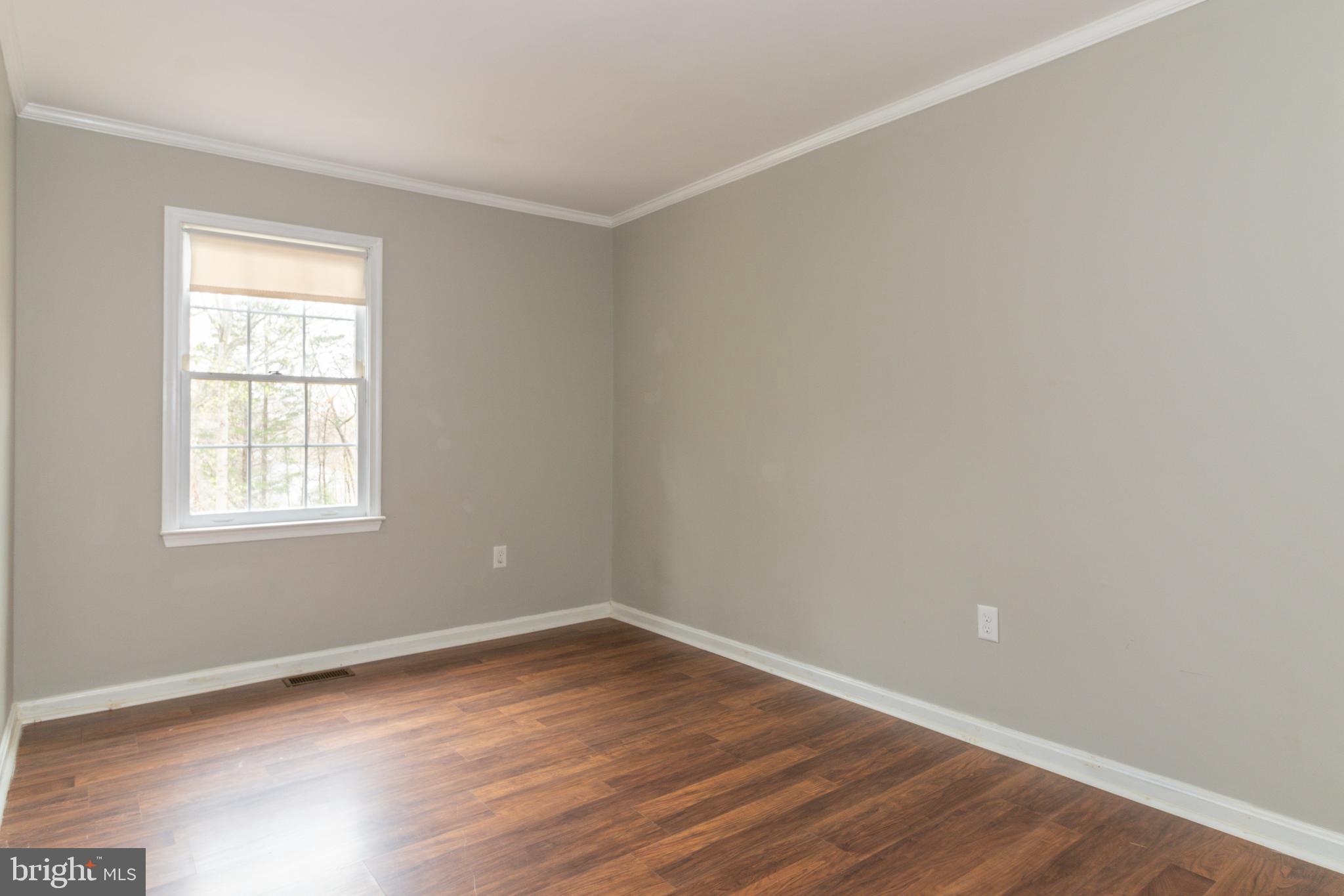 8932 Round Top Road Manassas, VA 20112 - Photo 21 of 39 Bedroom