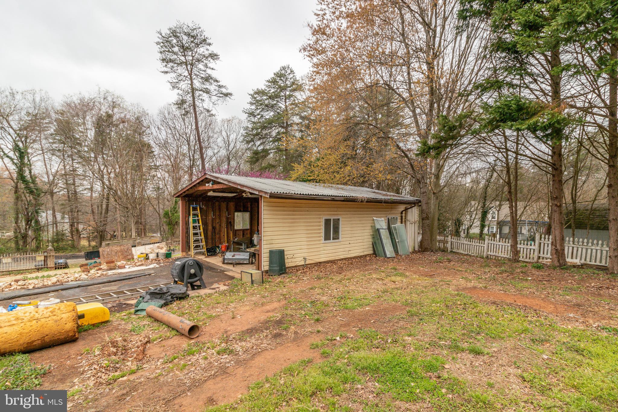 8932 Round Top Road Manassas, VA 20112 - Photo 34 of 39 Gallery Image 34