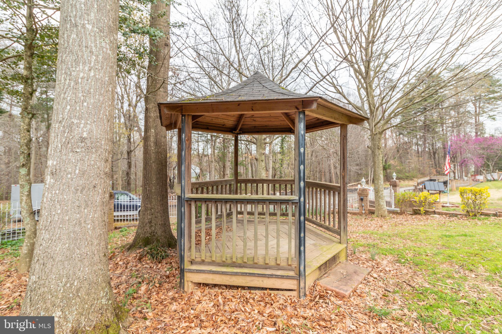 8932 Round Top Road Manassas, VA 20112 - Photo 35 of 39 Gazebo