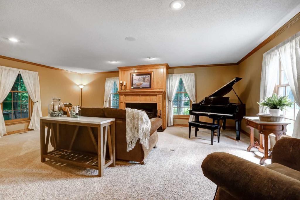 6464 Murray Hill Road Chanhassen, MN 55331 - Photo 19 of 38