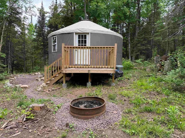 $79,900 | 8090 South Davis Road, Ironwood, MI 49938