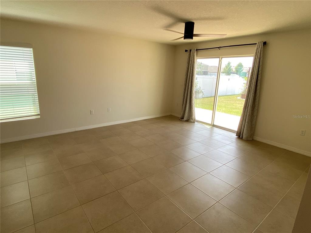 476 Olive Conch Street Ruskin, FL 33570 - Photo 9 of 31