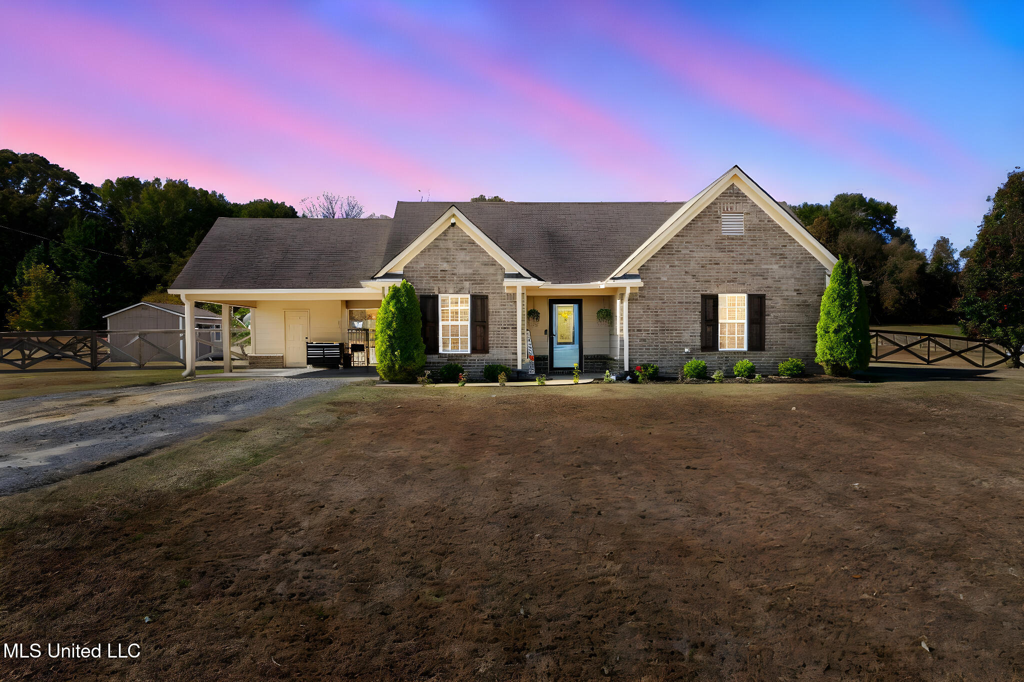 110 Emily Lynn Road Sarah, MS 38665 - Photo 2 of 31 2-web-or-mls-110 Emily Lynn Rd-1 day to