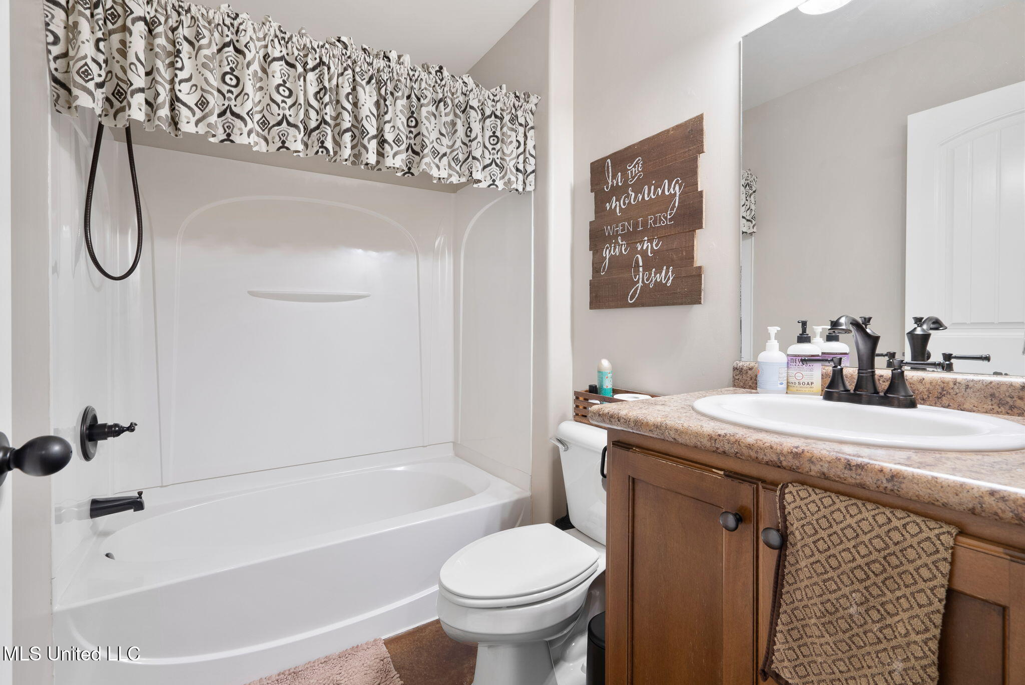 110 Emily Lynn Road Sarah, MS 38665 - Photo 21 of 31 21-web-or-mls-110 Emily Lynn Rd-20