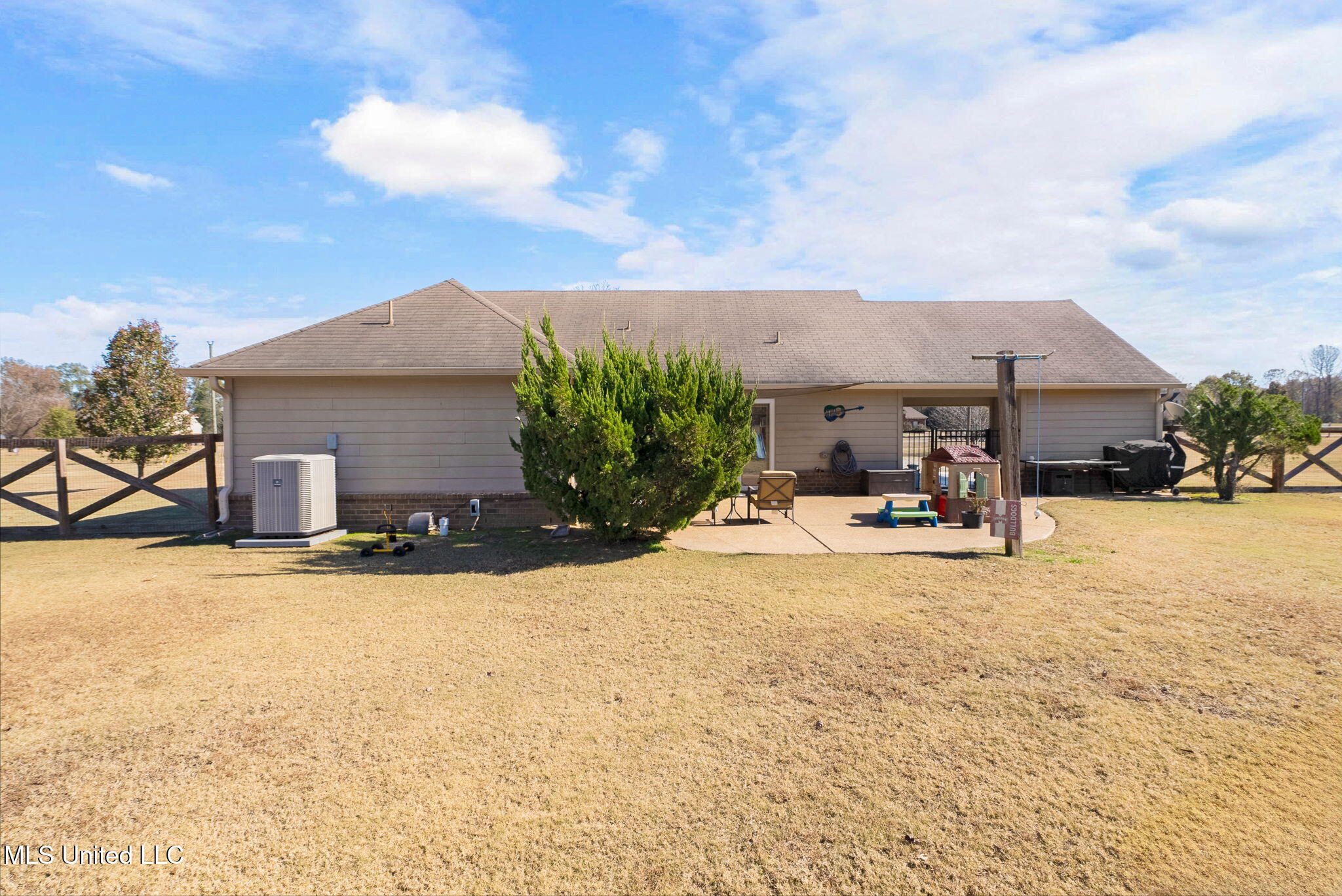 110 Emily Lynn Road Sarah, MS 38665 - Photo 23 of 31 23-web-or-mls-110 Emily Lynn Rd-22