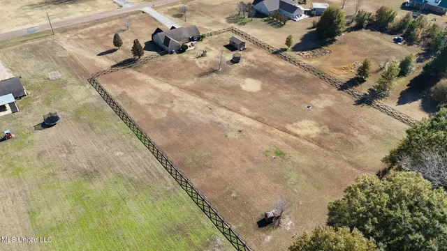$285,000 | 110 Emily Lynn Road, Sarah, MS 38665